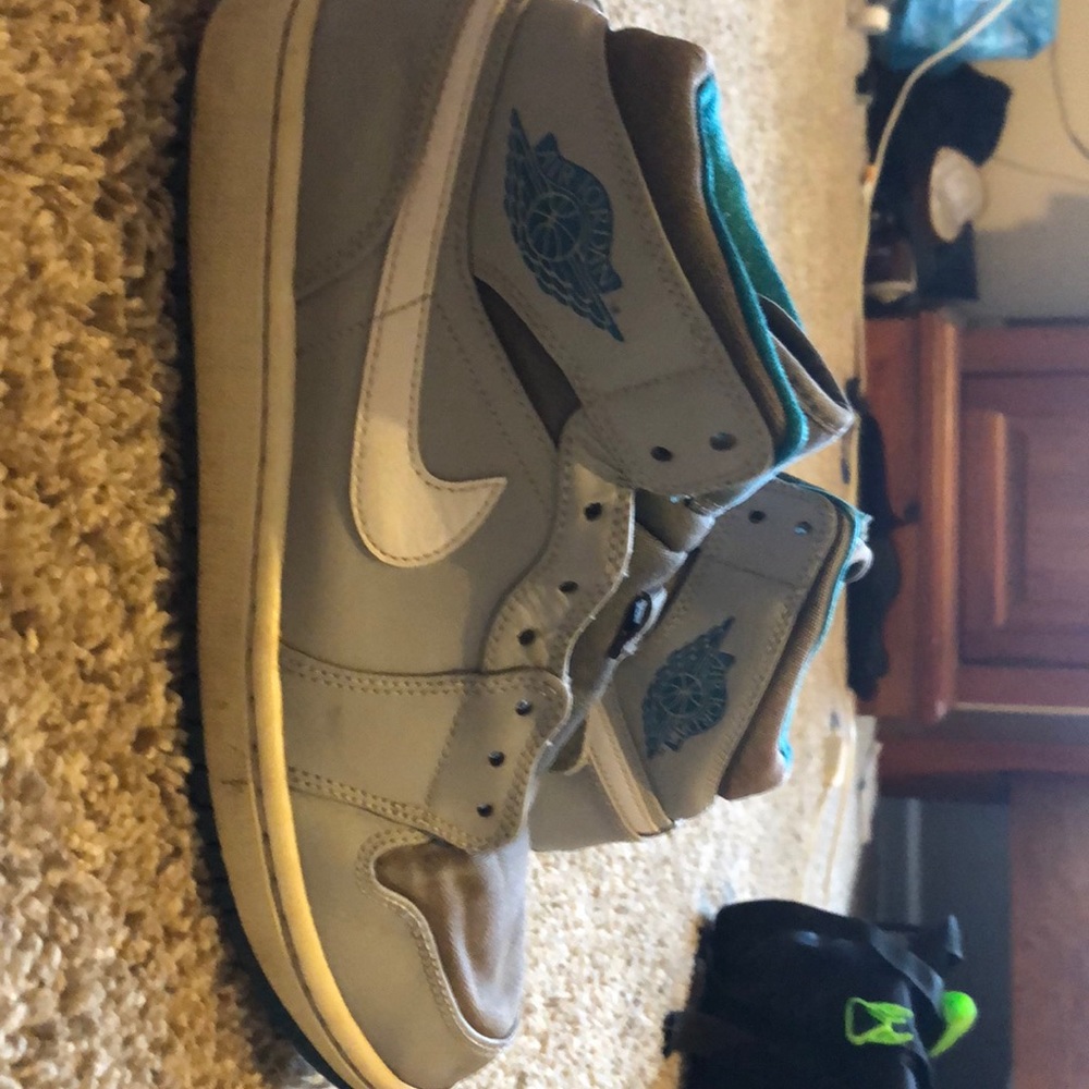 Air Jordan 1